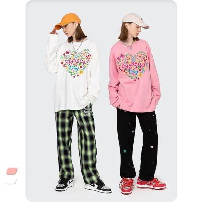 China Anti-wrinkle China Manufacturer Hodies Pink Heart Shaped Cotton Long Sleeve Crewneck Sweatshirts for sale