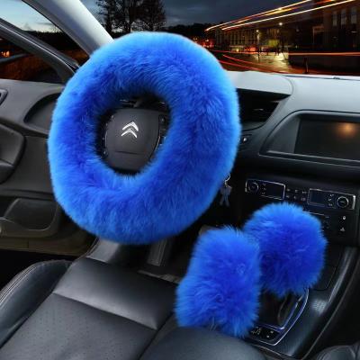 China Fluffy Accessories and Gear Cover Wheel Cover Fluffy Sheepskin Steering Wheel Cover for sale