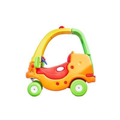 China Home Use/Kindergarten Use 2021 Popular Kindergarten Preschool Kids Beetle Design Plastic Ride On Toy Car for sale