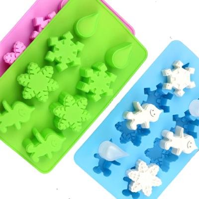 China Viable Blue Snowman Snowflake Mold Cake Silicone Christmas Cookie Chocolate Baking Molds for sale