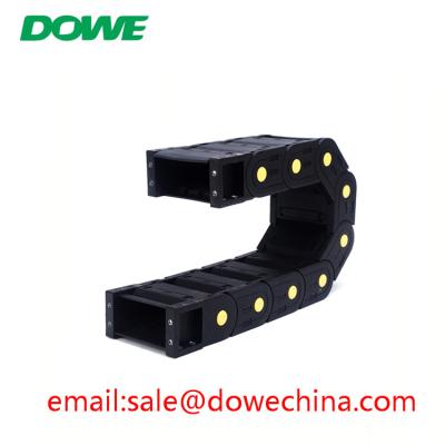 Cina H100x150 ha accluso la plastica di energia della traina protegge il cavo Tow Chain di resistenza del cavo PA66 in vendita