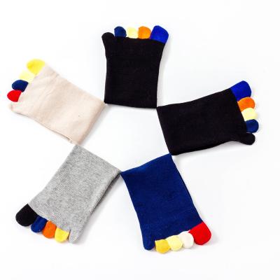 China Factory sale china wholesale price mid-tube black color toe sweat-absorbing socks for sale