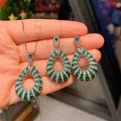 China CLASSIC High Quality Jewelry Emerald Green Earring And Necklace For Women for sale