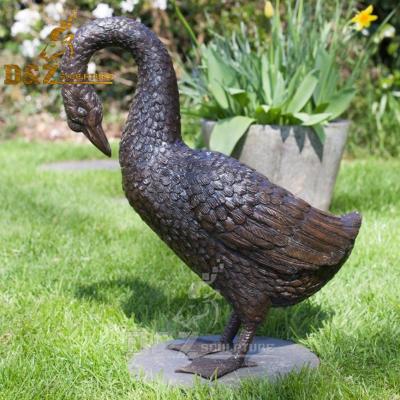 China Europe Life Size Animal Statue Cast Bronze Mother Goose Sculpture for sale