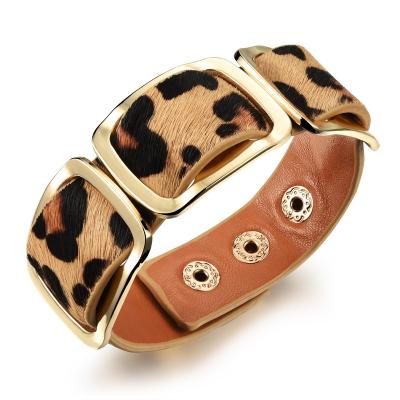 China Hot Women's Leopard Print Leather Charm Jewelry Fashion Show Leather Bracelet for sale