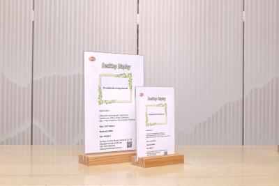 Cina Solid Beech Wood Wooden Base T Shape Clear Acrylic Sign Holder A4 A5 A6 Table Card in vendita