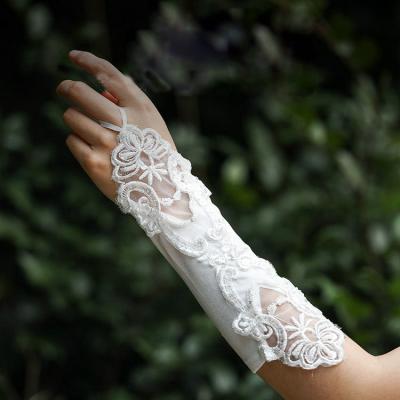 China Qushine Glovs Satin Lolita Bridal Fingerless Sleeves Wedding Travel Wedding Photo Fingerless Lace Hand Glitter Sleeves for sale