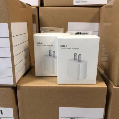 China Mobile Phone USA LA Warehouse Wall Adapter Charger 20W USB to C Palladium USA Plug Original Quality Fast Charger for sale