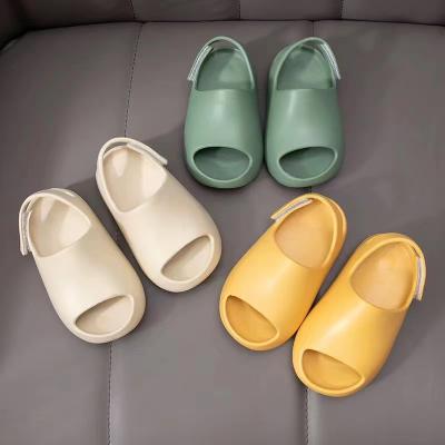 China Custom high quality original brand logo slide sandal vendor toddler baby yee waterproof waterproof slides slippers kids yee sandals for sale