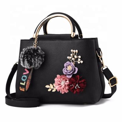 China Daily Used Women Bag Handbag Leather Women Shoulder Bag Tote Flowers Shell Sac a Main Luxury Designer Ladies de Femme Rivets Fur Ball Pendant for sale