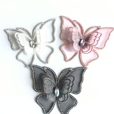 China Glass Mesh Shoe Clips Accessories Shoe Buckle Apparel Rhinestone Butterfly Design Shoe Charm Accessories for sale