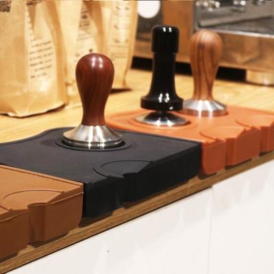 China 2021 Amazon Coffee Viable Accessories Anti-Slip Coffee Tampering Mat Silicone Corner Tamper Mat Customized Embossed Printing for sale