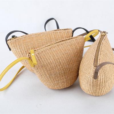 China Fashion Wholesale Tote Straw Bag Summer Natural Handwoven Beach Straw Bag for sale