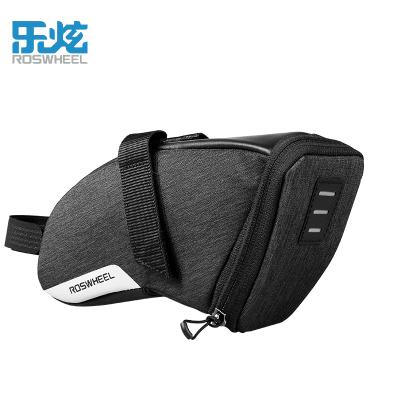 China Roswheel Chainstays 1.1 Liter 600D Series 600D Nylon Water Resistant Bike Bicycle Saddle Bag for sale