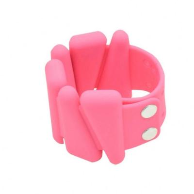 China Steel Tube Yoga Fitness Weight Bearing Wristband Exercise Weight Bearing Silicone Wristband with Silicone Gravity Running Ring for sale