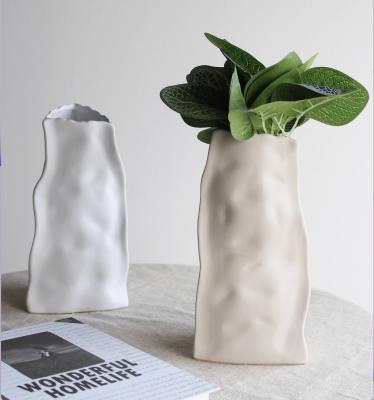 China Modern Simple Minimal Unique Ceramic Wholesale Nordic Minimalist Living Room Planter Shape Vase Style Home Decoration for sale