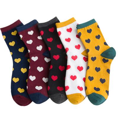 China Korean Stock Cheap Cotton Viable Jacquard Styles Cute Women Crew Socks With Heart Design for sale