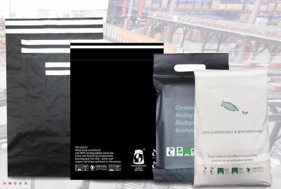 China El anuncio publicitario abonable del paño de paquete de la ropa de los bolsos del almidón de maíz empaqueta bolsos de envío del anuncio publicitario de la manija incorporada del PAC del PAÑO de BIOCOMPOST en venta