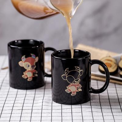 China Viable Magic Custom Ceramic Mug Color Changing Coffee Couple Mug Personalized Mug for sale