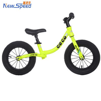 China Ride On Toy Kids Balance Bike Baby Balance Car Kids Bike No Pedal Carbon Fiber Balance Bike for sale