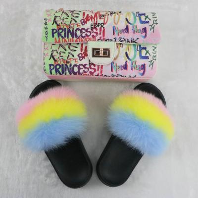 China Hot Selling Polyester Painted Graffiti Chain Bag With Colorful Fox Fur Lady Sandals And Slippers Bag Set for sale