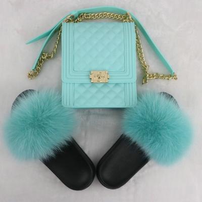 China Hot Selling Polyester Painted Graffiti Chain Bag With Colorful Fox Fur Lady Sandals And Slippers Bag Set for sale