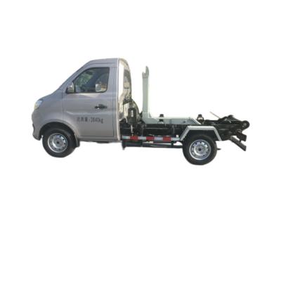 China Dongfeng Sanitation and Transport Truck SE5030ZXX6 Detachable Cart Garbage Truck 1310 for sale