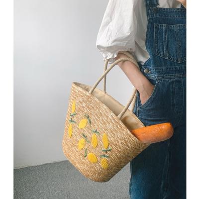 China OEM Custom Bohemian Tote Shoulder Bag For Girls Bucket Logo Bohemian Style Straw Handbag for sale