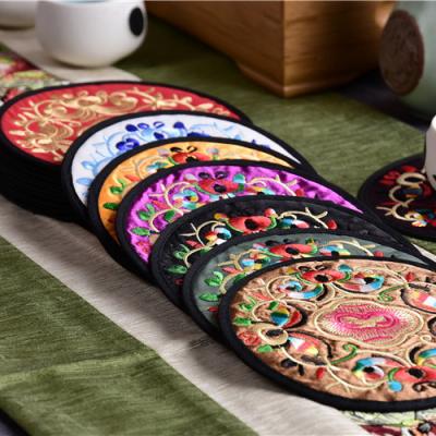 China Viable China Embroidered Cloth Coaster Thermal Insulation Printing Gift Tea Coaster Waterproof Overseas for sale