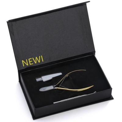 China Gold Cuticle Nipper Set With Finger Cuticle Pusher for Thick or Stubborn Toenails 3-in-1 Set with Magnet Gift Box for sale