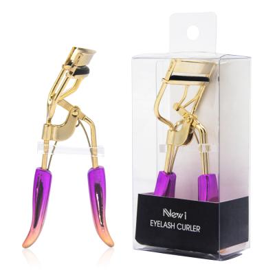 China Eyelash Styling Care Fashion Style Gradient Color Handle Stainless Steel Eyelash Curler with 4 Silicone Refill Pads for sale