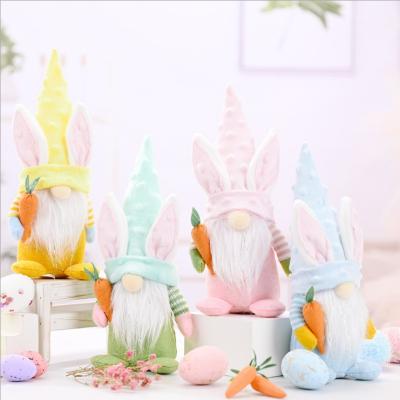 China Eco-Friendly Custom Design Easter Gifts Home Decoration Handmade Fabric Spring Gnome With Carrots for sale