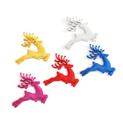 China Small Fashion Christmas Reindeer Ornaments Decoration Accessory For Christmas Gift for sale