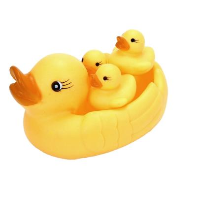 China Waterproof Baby's Bath Toys Rubber Duck Shower Floating Toys Toys For Kids Water Play In Pool for sale