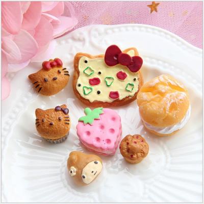 China Wholesale Europe Resin Cake Biscuit Food DIY Item Small Cream Mobile Phone Shell Material and Game Resin for sale