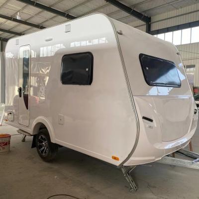 China Luxury Caravan Camping Trailers L6*W2.3*H2.6m Camping Trailers Camper Flexible Customized for sale