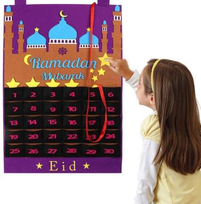 China Decoration OurWarm Advent Calendar 2022 Ramadan Decorations, Festival Ramadan Calendar 30 Days Eid Mubarak Hanging Felt Countdown Calendar for Kids for sale