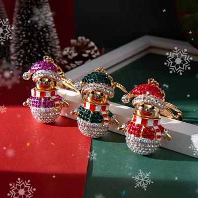 China Simple and handsome Christmas keychain fine Christmas snowman Metal hot fine bag charm Decorative pendant small gift keychain for sale