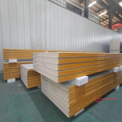 China Modern FM Certified Polyurethane Sandwich Panel Price For Prefab House for sale