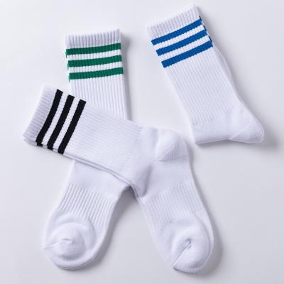 China Hot Sale QUICK DRY Cotton Men Crew Breathable Factory Outlet Unisex Custom Design Socks for sale