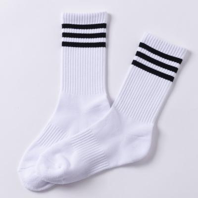 China Fashion Sustainable Cotton Mens High Quality QUICK DRY Stripes Sports Slouch Socks for sale