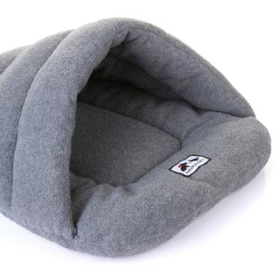 China Multicolor Winter Cat Bed Comfortable Fleece Hot Selling Breathable And Warm Pet Bed Dog Sleeping Bag for sale