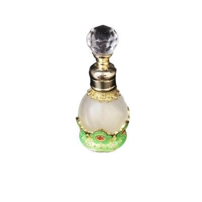 China 15ml lotus base electroplated metal bottle Middle East Dubai Arabian perfume jar packaging bottle for sale