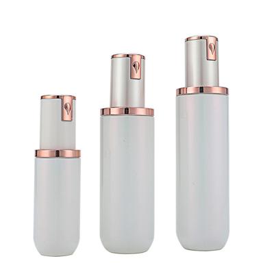 China 30g 50g clear cosmetic glass bottle for skin care face eye cream jar with luxury gold cap for sale