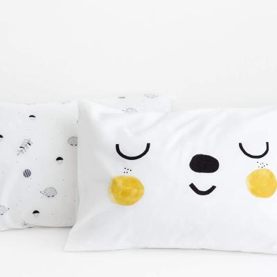 China Washable 2 Cotton Envelope Closure Toddler Packing Pillow Case for sale