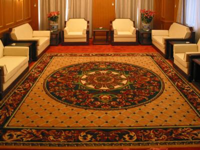 China Jacquard 9*12M Luxury Handmade Carpet with fashion design for decoration for hotel door, commercial, outlet, decoration and Vila use for sale