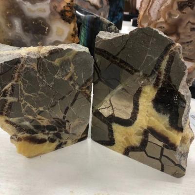 China Wholesale Natural Rough Stone Healing Crystal Rock Block Septarium Stone from China for Decoration for sale