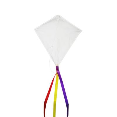 China Polyester White Color DIY Diamond Kite With 4 C Pencils For Kids for sale