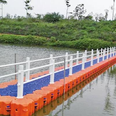 China Hot Selling Boat Pontoon Environmental Protection Plastic Material Anti Corrosion Floating Dock Floating Dock Lake Dock for sale