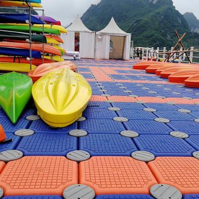 China Professional Custom Boat Pontoon Color Can Be Customized Water Platform Pontoon Dock Plastic Inflatable Floating Platform for sale